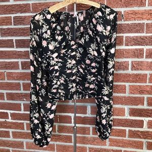 NWOT Free People Black Floral V Neck Long Sleeve Crop Top Size Small